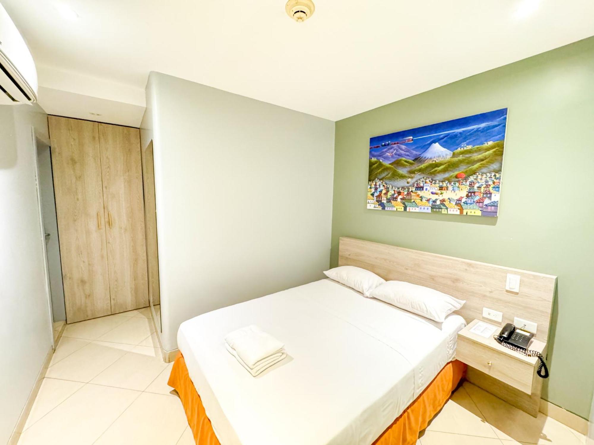 Gh Sander Hotel Гуаякиль Экстерьер фото